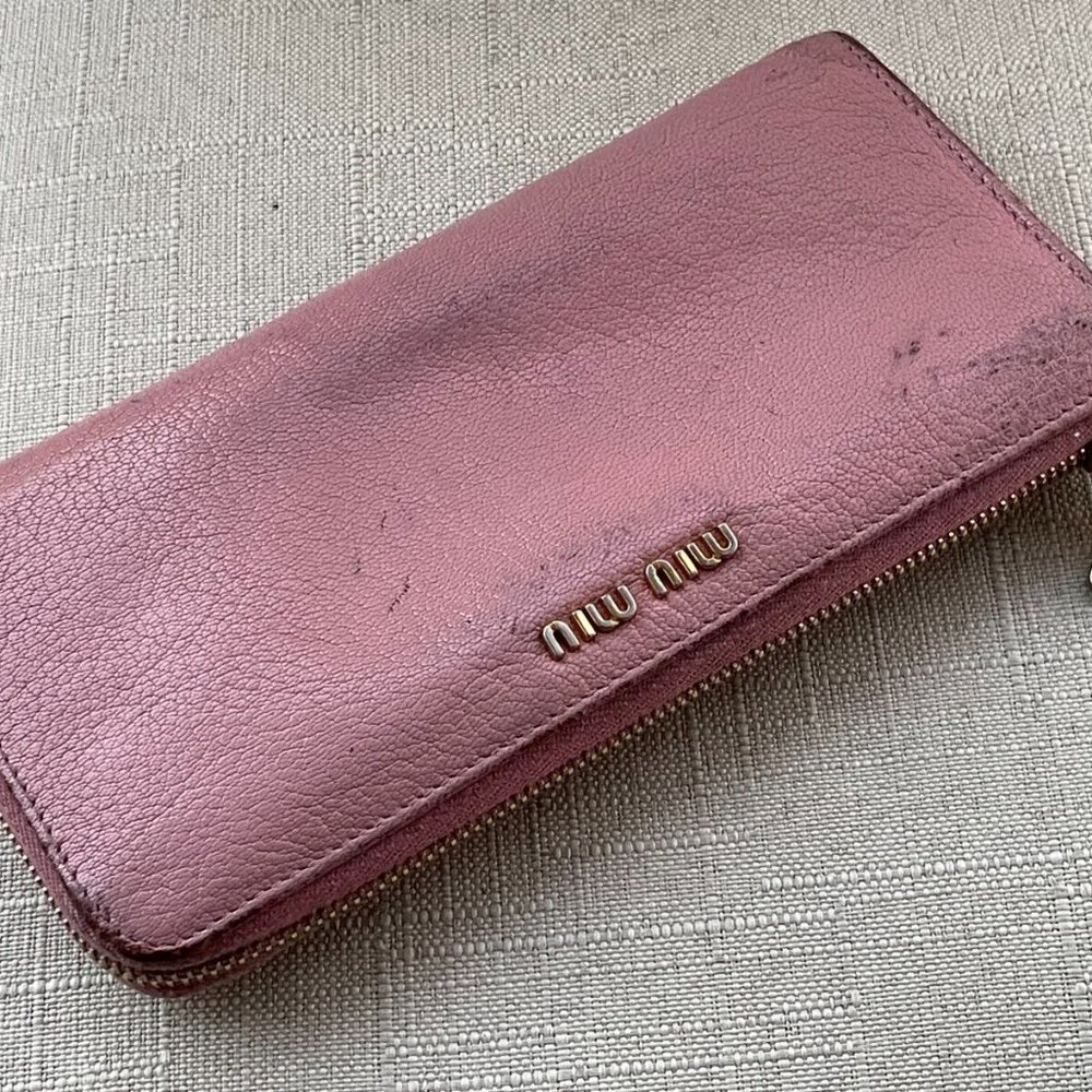 Miu Miu Women Wallet Pink Leather Clutch Wristlet Card Holder Purse Zip Around - Picture 5 of 11